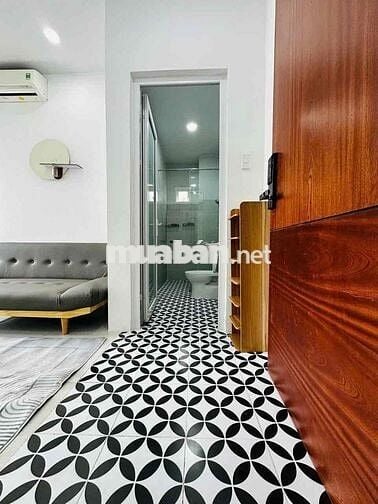 💫 Căn Hộ 1 Phòng Ngủ Ban Công View Thoáng Thang Máy ngay Etown CộngHoà