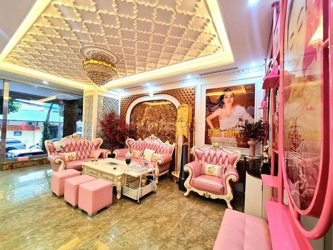 Bán nhà mặt phố Hoàng Quốc Việt Việt, P Nghĩa Đô 100m2, 9 tầng, MT 6m