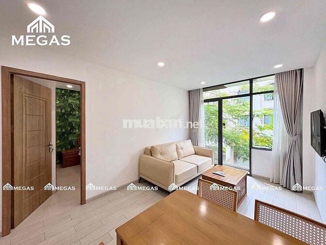 1PN BAN CÔNG DIỆN TÍCH LỚN TẠI TRUNG TÂM QUẬN 7. NỘI THẤT CAO CẤP