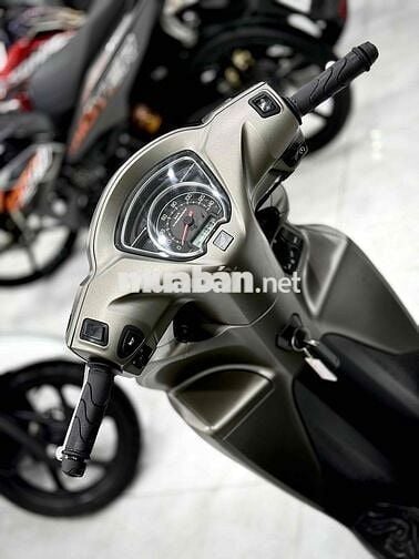 Vision 2022 Bánh Lớn Lướt ( Hỗ trợ Trả GÓP ) 🔥🔥