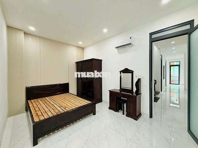 Full nội thất TL22 gần ngã tư ga 5x18m 2 lầu 4pn 3wc