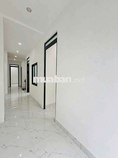 Full nội thất TL22 gần ngã tư ga 5x18m 2 lầu 4pn 3wc