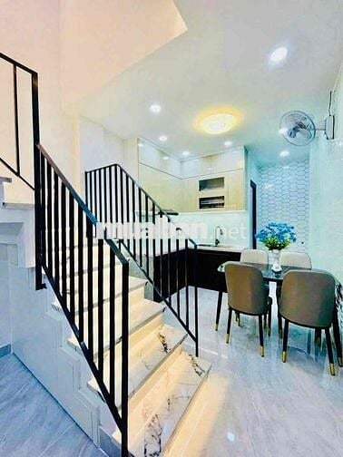 Kẹt Tiền Bán Gấp Nhà Gần Chợ Bình Chánh 60m2/1Tỷ690 Đang Thuê 7Tr/thag