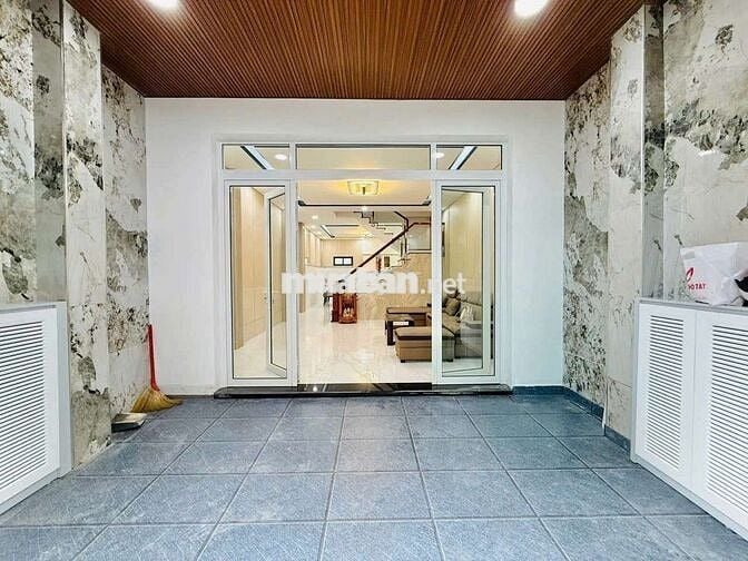 Full nội thất TL22 gần ngã tư ga 5x18m 2 lầu 4pn 3wc