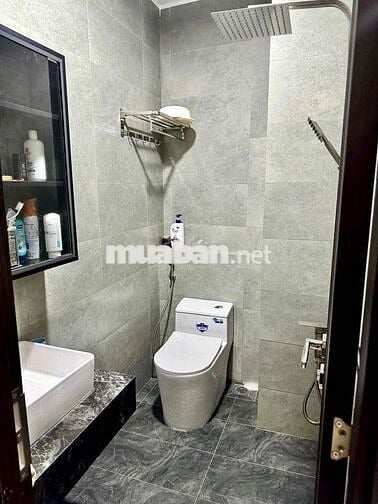 Bán Căn Villa sân vườn phường Linh Trung, gần Bệnh Viện Thủ Đức