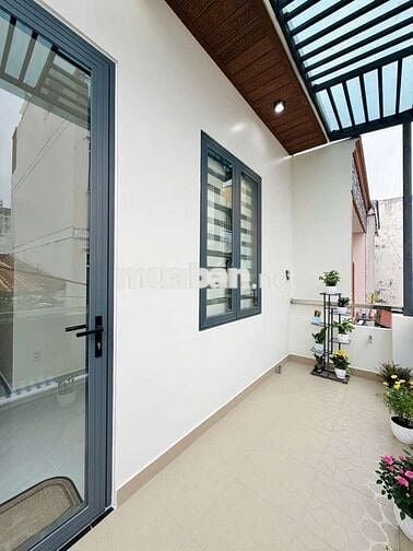 BÁN NHÀ 2 TẦNG, 4x 15,SÁT MẶT TIỀN NGUYỄN VĂN KHỐI,PHƯỜNG 11,HƠN 6T TL