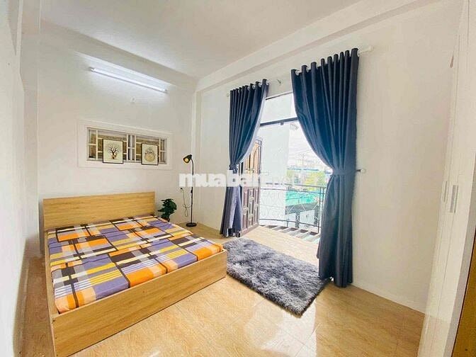 CĂN STUDIO CÓ BAN CÔNG NGAY NGÃ TƯ GA-GẦN ĐH VĂN HIẾN-NTTU-