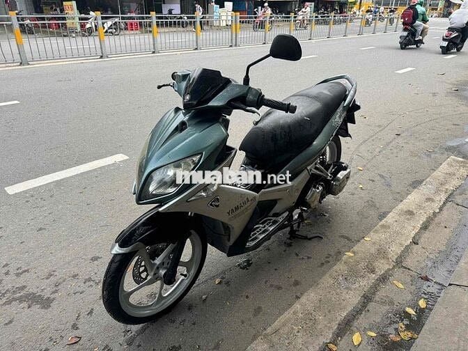 Novou 4 có giấy , máy êm