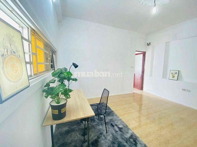 CĂN STUDIO CÓ BAN CÔNG NGAY NGÃ TƯ GA-GẦN ĐH VĂN HIẾN-NTTU-