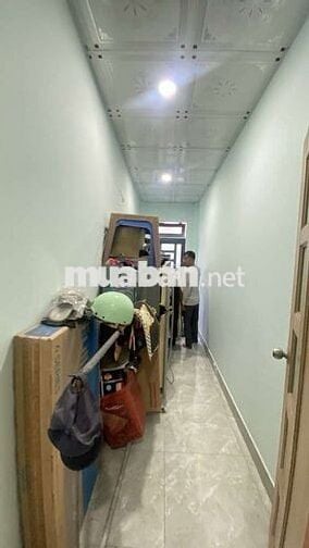 Nhà 40m2 3 tầng 5 phòng ngủ hẻm thông đường Thống Nhất