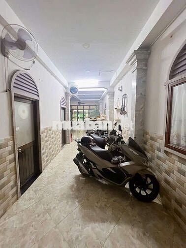 CHDV 2MT LK10-11 HẺM 8M THÔNG 3 TẦNG 111m2 NỞ HẬU CHỈ HƠN 8 TỶ