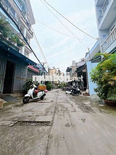 CHDV 2MT LK10-11 HẺM 8M THÔNG 3 TẦNG 111m2 NỞ HẬU CHỈ HƠN 8 TỶ