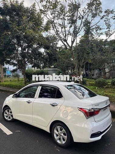 huyndai i10 sedan 2017 bản đủ