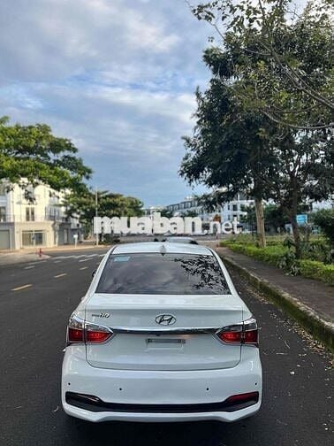 huyndai i10 sedan 2017 bản đủ