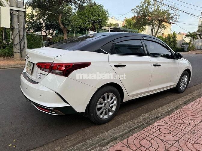 Em bán Hyundai accent 2021 số sàn bản đủ