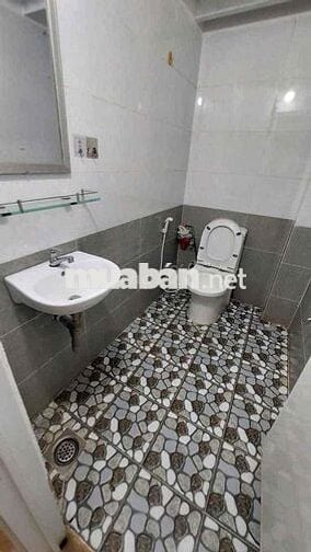 Nhà Mới Hẻm Xe Hơi đg Ng Văn Lượng P14: 3.6x18m , 2pn