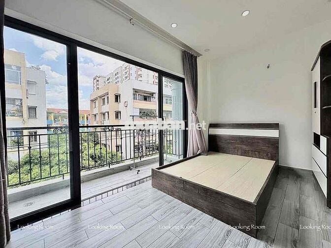 CĂN HỘ HIỆN ĐẠI - FULL NỘI THẤT -BAN CÔNG GẦN CVVH ĐẦM SEN