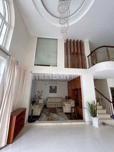 Cho thuê Biệt Thự Phú Mỹ Vạn Phát Hưng có sân vườn lớn giá 55 triệu