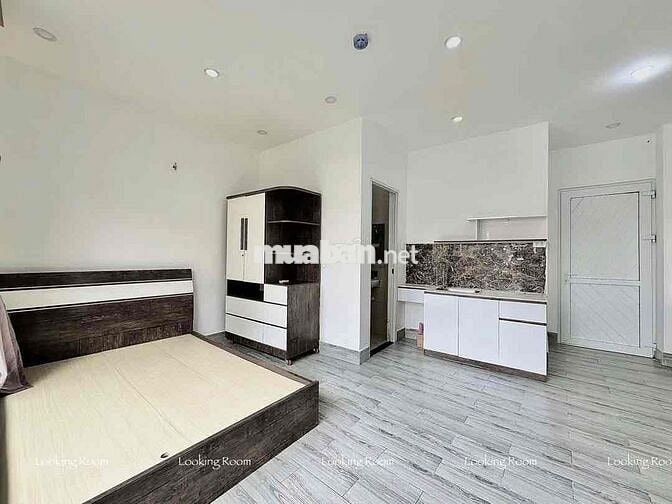 CĂN HỘ HIỆN ĐẠI - FULL NỘI THẤT -BAN CÔNG GẦN CVVH ĐẦM SEN