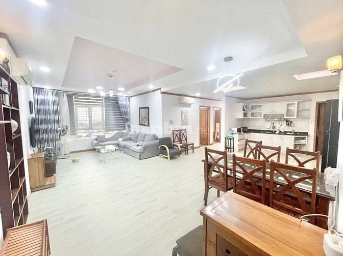 Chung cư  Ruby,P15-Tân Bình  căn 79m2-2p ngủ,  nội thất giá 9,5tr