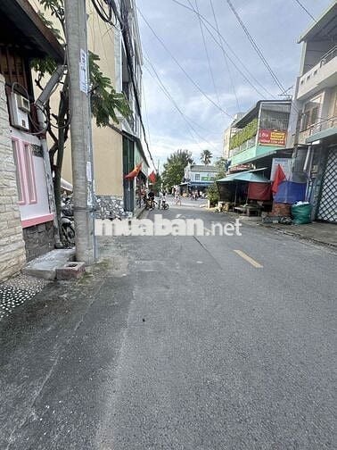 cho thuê nhà 2 mặt tiền gần chợ Hiệp Thành, trường  Kinh tế Kỹ Thuậ