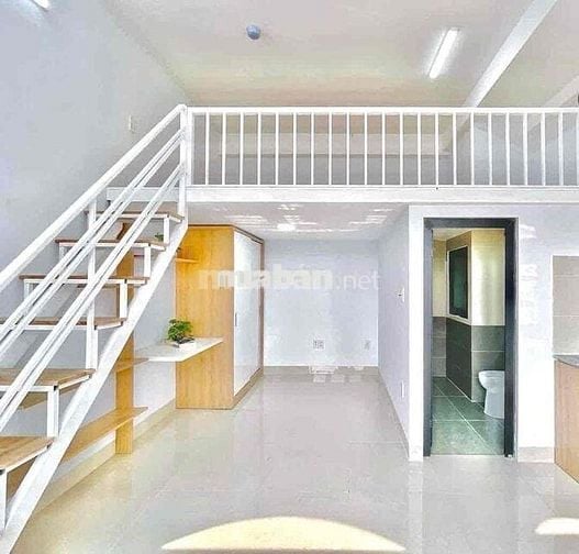 CHO THUÊ DUPLEX CỬA SỔ TRỜI FULL NỘI THẤT NGAY NGÃ TƯ 4 XÃ