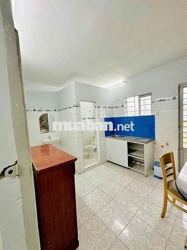 Phòng 1 Phòng Ngủ Ban Công Tách Bếp Full Nội Thất Ngay Lâm Văn Bền