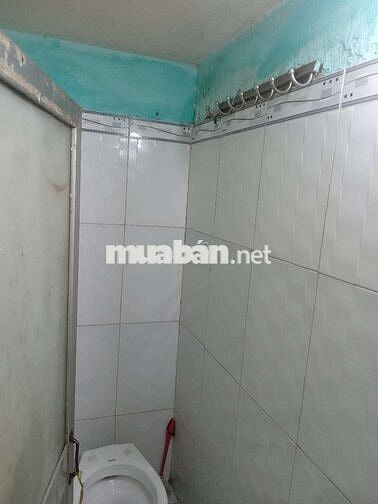 Phòng trệt, đẹp, Ngay cổng KCN Sóng thần 1