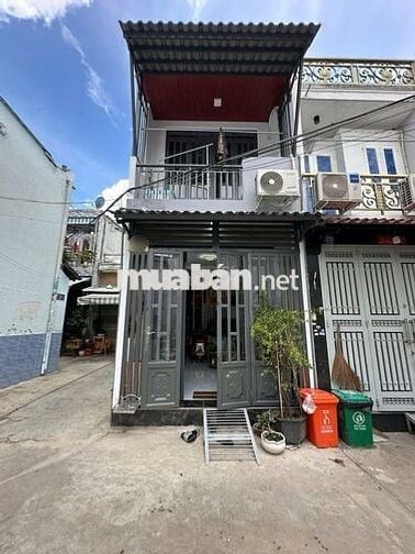 Nhà 2 Tầng HXH Hương Lộ 2, Dòng Tiền 6 Triệu/Tháng, Giá 2.9 Tỷ