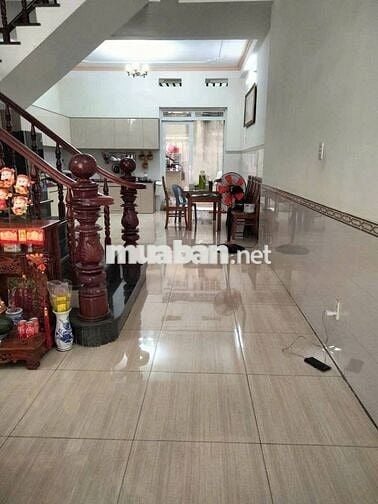 cho thuê nhà 1 trệt 2 lầu full nội thất trung tâm hành chính dĩ An