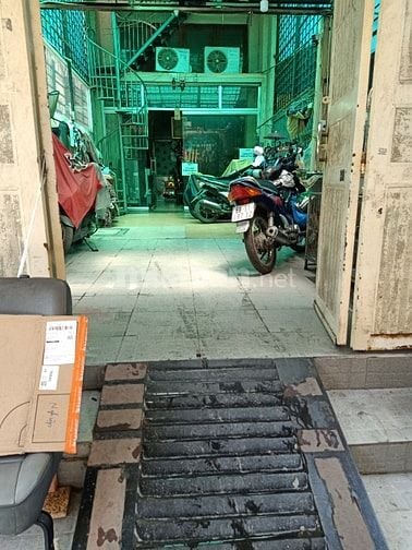 Chính chủ cho thuê phòng trọ có máy lạnh mới sạch sẽ đẹp 