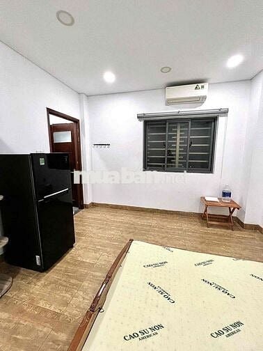 Khu Sân Bay - 1 Phòng Ngủ - Full Nội Thất - Phổ Quang- Hoàng Văn Thụ