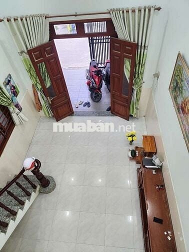 Chính Chủ Cần Bán Căn Nhà  ,Sổ Hồng Riêng