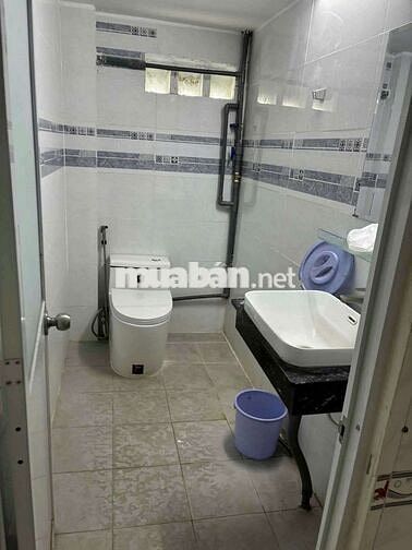 CHO THUÊ NHÀ MẶT TIỀN HẺM NGUYỄN HỮU TIẾN – P. TÂY THẠNH, Q. TÂN PHÚ