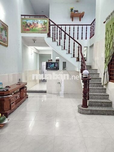 Chính Chủ Cần Bán Căn Nhà  ,Sổ Hồng Riêng