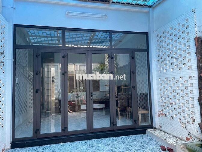 Cho thuê nhà Nguyên căn C4 Linh Tây Hẻm xe hơi gần chợ Thủ Đức, ĐH Ngâ