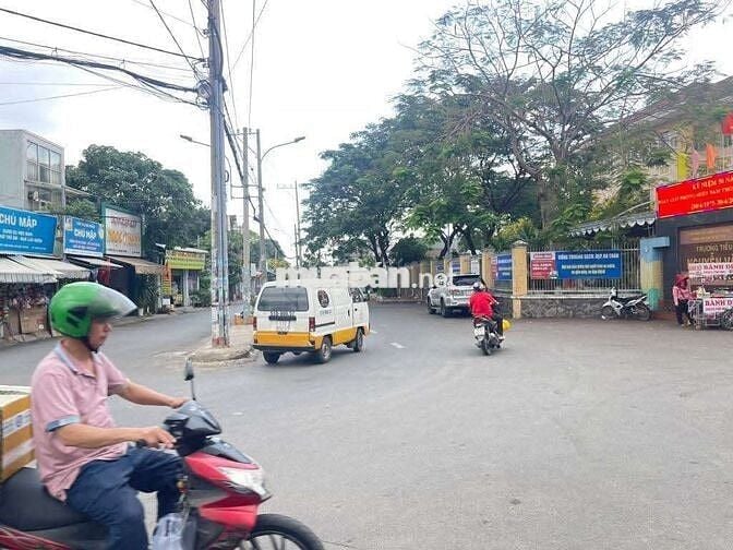 MẶT TIỀN 2 đường otô kinh doanh sầm uất - 2 tầng - 69.3m chưa tới 5 tỷ