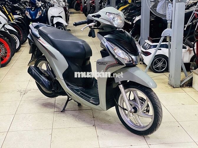 XE MÁY THỊNH PHÁT - VISION XÁM XI MĂNG BIỂN HÀ NỘI