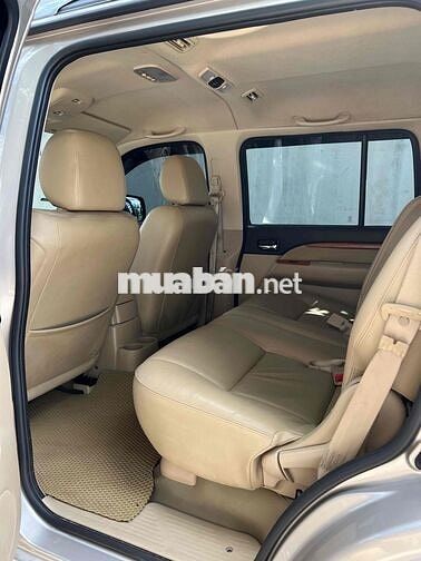 Ford Everest LIMITED 2.5L máy dầu số tự động 2011