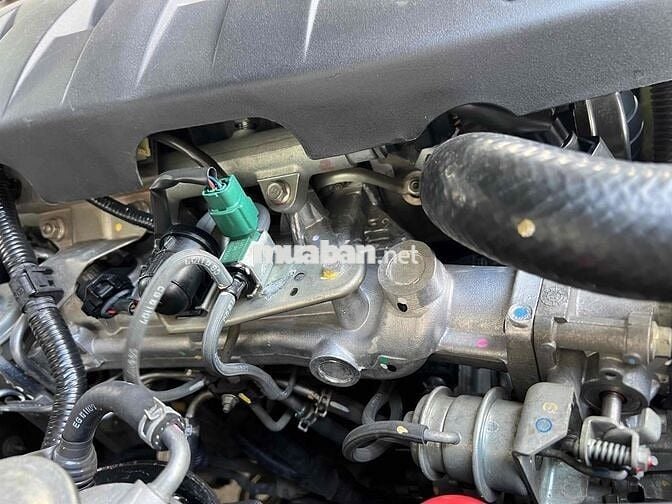 Ford Everest LIMITED 2.5L máy dầu số tự động 2011