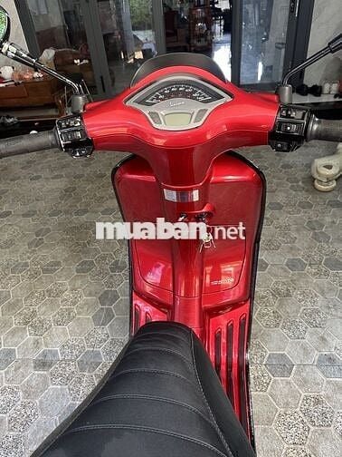 Bán Vespa Sprint đỏ Cherry chính chủ biển TPHCM