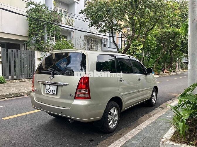 bán xe yêu innova 2006G