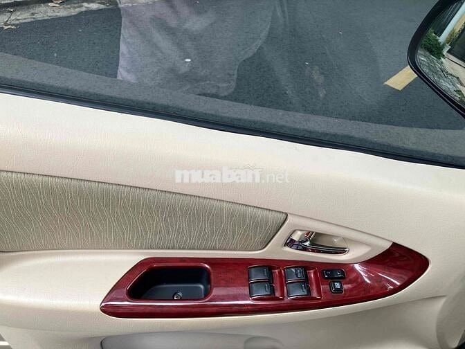 bán xe yêu innova 2006G