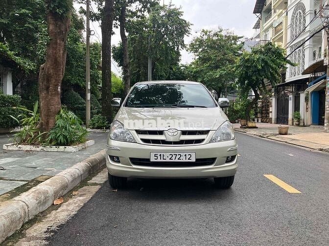 bán xe yêu innova 2006G