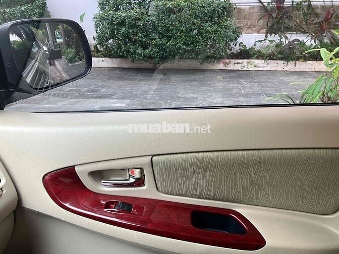 bán xe yêu innova 2006G