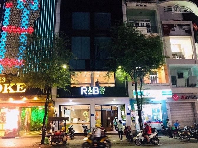 CHO THUÊ NHÀ MẶT TIỀN SỐ : 768BC SƯ VẠN HẠNH, PHƯỜNG 12, QUẬN 10