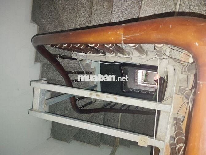 Cho thuê phòng tầng 5 gần sân phơi ngõ 99 đường Cầu Diễn Bắc Từ Liêm