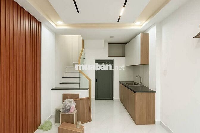 VÀI BƯỚC RA MẶT TIỀN Q4- 3 LẦU ĐÚC - 3x4- KO QH- CHỈ 2 TỶ NHỈNH