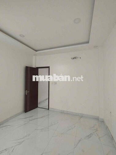 Bùi Thế Mỹ - 4 Tầng - Hẻm 7m - Gần Chợ - Nhà Mới - 5pn - 18Tr. TLuong