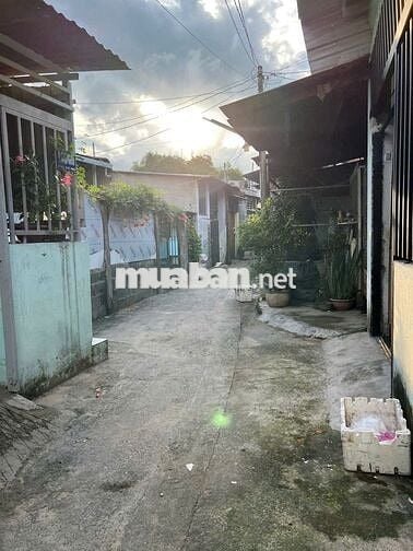 Nhà Hóc môn Tân Hiệp Siêu rộng Siêu rẻ chỉ 24tr/m2. SHR với Dt :107m2.